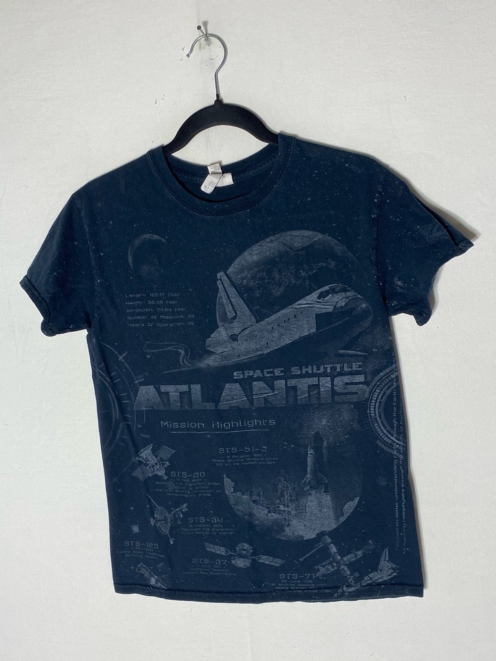 Space Shuttle Atlantis Mission Highlights NASA Science Graphic Tee Size S